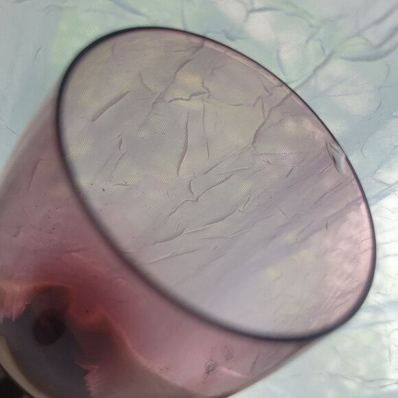 Set Of 6 Vintage Amethyst Purple Wine Glasses With Stem 7.5" Tall Elegant Design - Picture 7 of 8